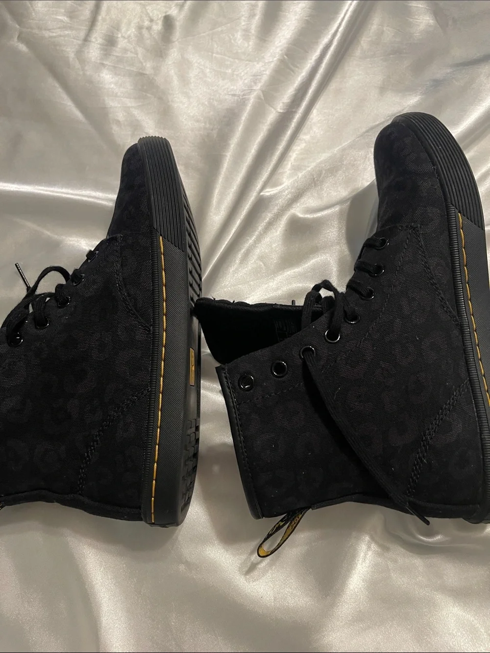 Dr. Martens Black Canvas Lace-Up Skull Pattern Boots - Picture 10 of 12